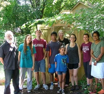 Farm crew with AYHUDD volunteers